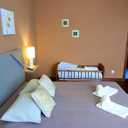 Bella Italia Populo Πανσιόν Πόντα Ντελγκάντα